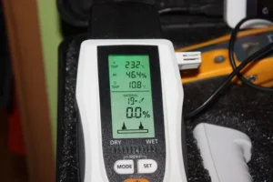 Wilgoć technologiczna