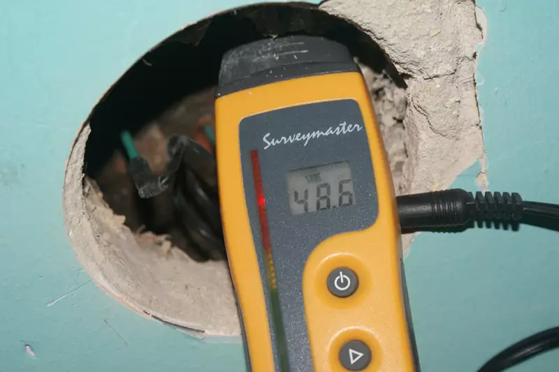 Zawilgocenie ścian i diagnostyka budynku